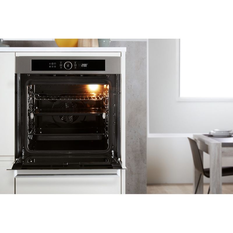 Whirlpool Horno Encastre OAKZ9 7961 SP IX Eléctrico A + Lifestyle frontal open