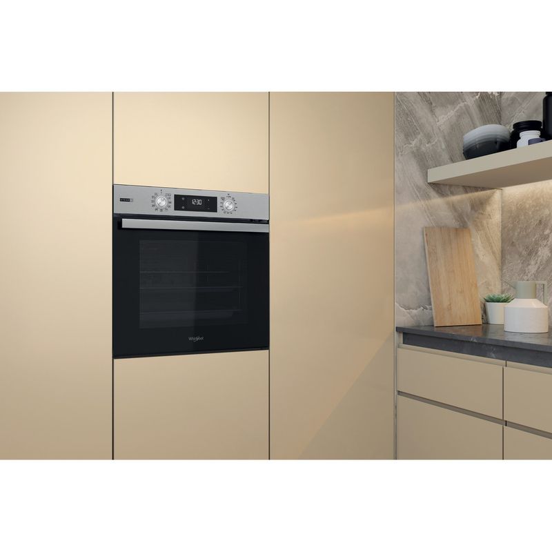 Whirlpool Horno Encastre OMSR58RU1SX Eléctrico A + Lifestyle perspective