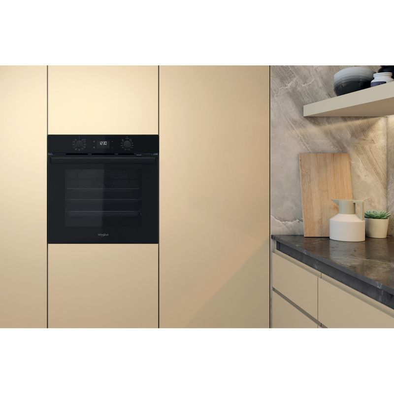 Whirlpool Horno Encastre OMR58HU1B Eléctrico A + Lifestyle frontal