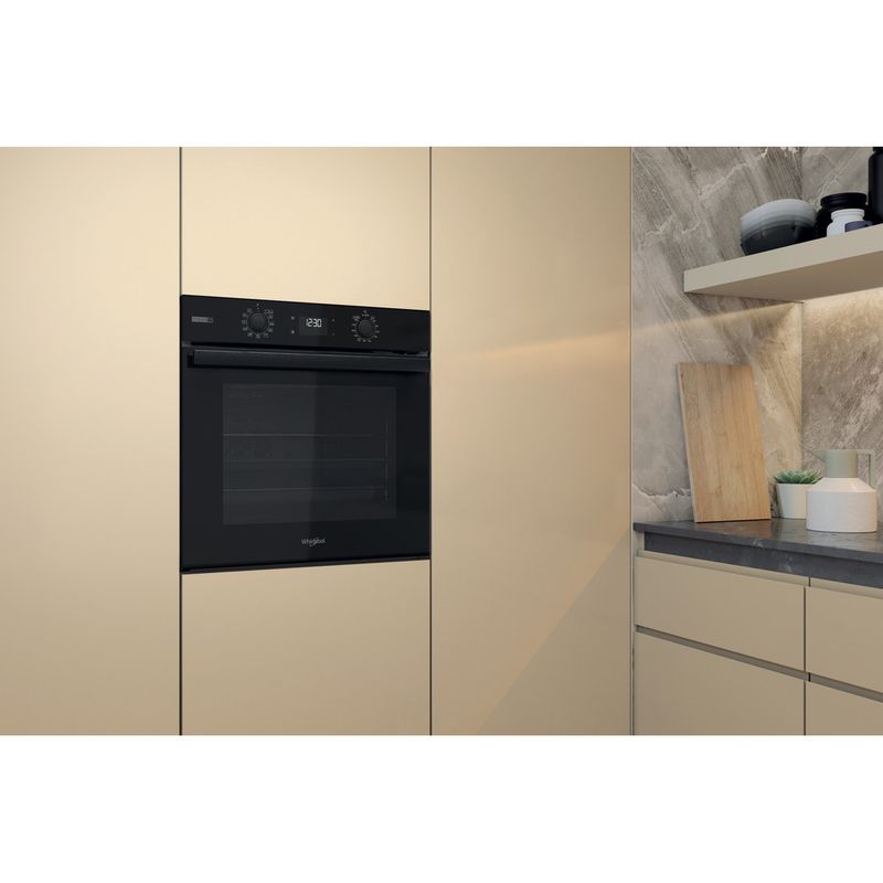 Whirlpool Horno Encastre OMSR58RU1SB Eléctrico A + Lifestyle perspective