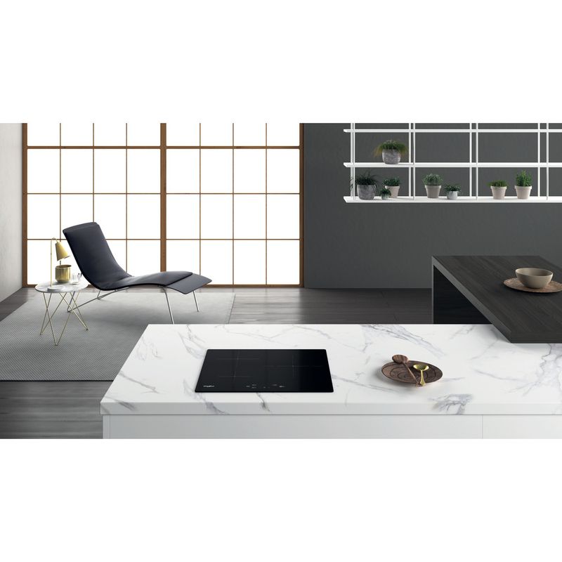 Whirlpool Encimera WS Q1160 NE Negro Induction vitroceramic Lifestyle frontal top down