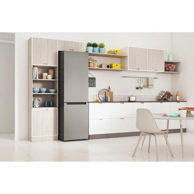 Indesit-Combinacion-de-frigorifico---congelador-Libre-instalacion-INFC9-TI22X-Inox-2-doors-Lifestyle-perspective