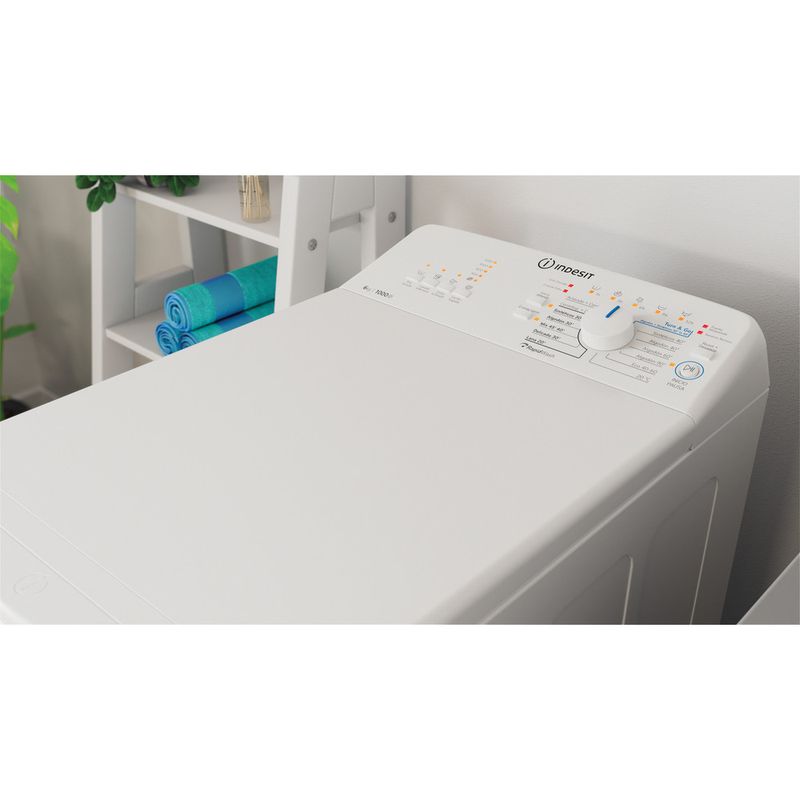 Indesit Lavadora Libre instalación BTW L60400 SP/N Blanco Carga superior C Lifestyle perspective