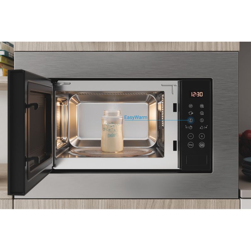 Indesit-Microondas-Encastre-MWI-120-GX-Acero-inoxidable-Electronico-20-MW---Funcion-Grill-800-Lifestyle-frontal-open